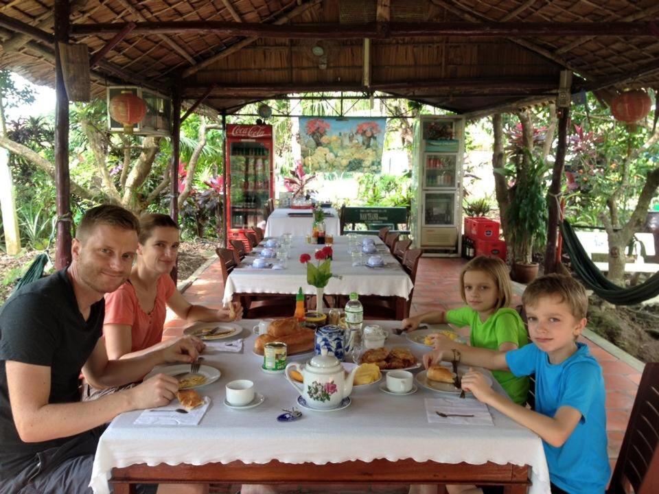 Nam Thanh Homestay Vĩnh Long Exterior photo